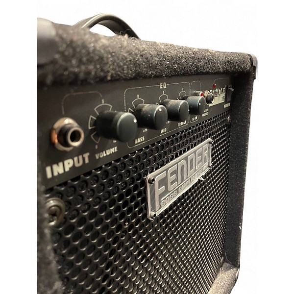 Used Fender Rumble 15 15W 1X8 Bass Combo Amp