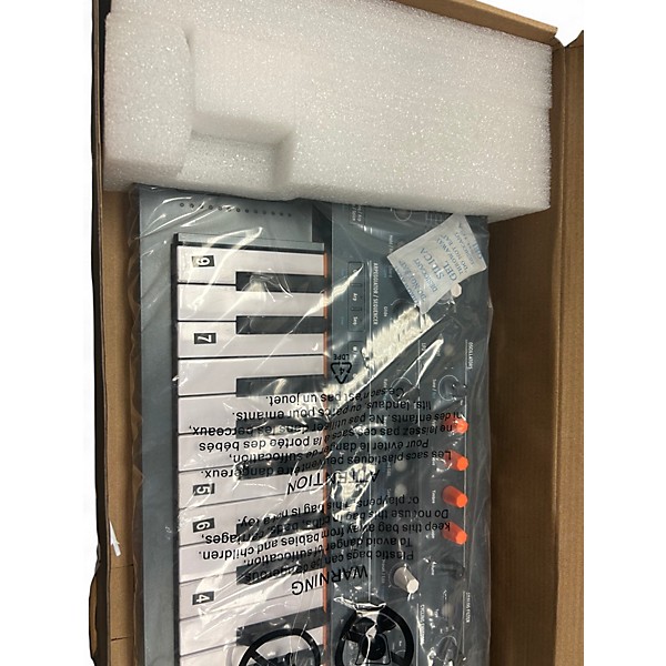 Used Arturia MINIFREAK MIDI Controller