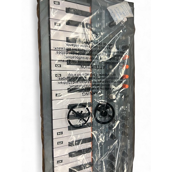 Used Arturia MINIFREAK MIDI Controller