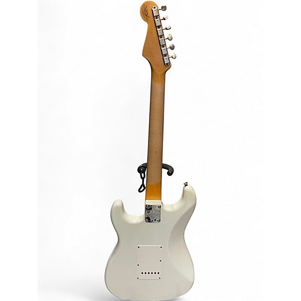 Used Fender 60s Stratocaster Journeyman Relic Alpine White Solid Body Electric Guitar