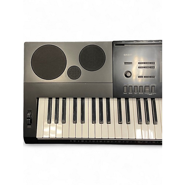 Used Casio WK6600 76 Key Portable Keyboard