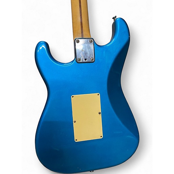 Vintage 1980s Fender ST-562 STRATOCASTER Blue Solid Body Electric Guitar