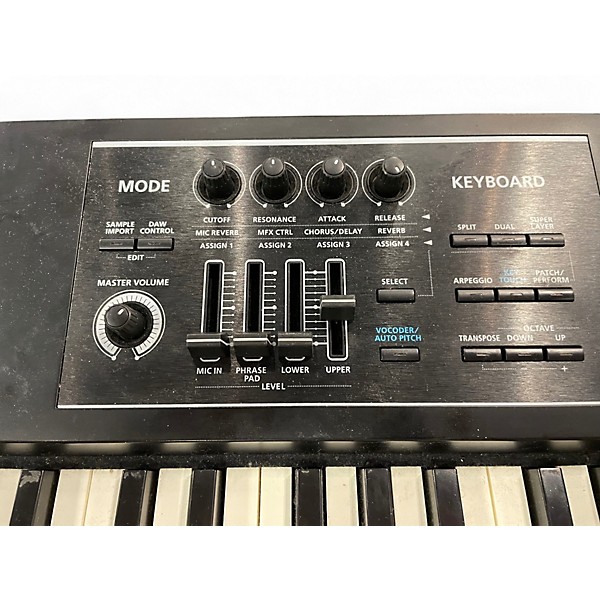 Used Roland JUNO DS88