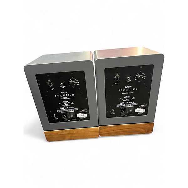 Used Output Frontier Powered Monitor