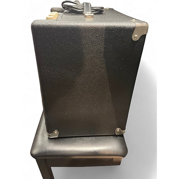 Used Fender Rumble 25 25W 1x8 Bass Combo Amp