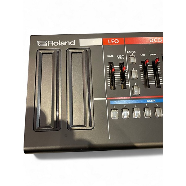 Used Roland JU-06 Synthesizer