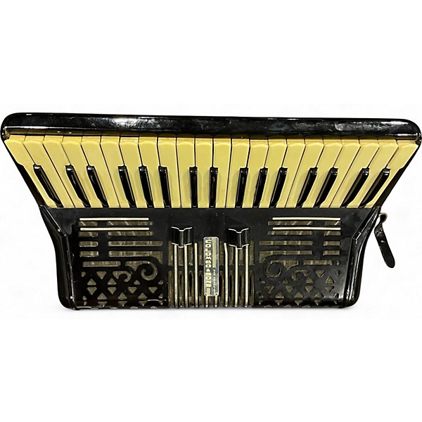 Used Colombo & Sons PIANO ACCORDION Accordion