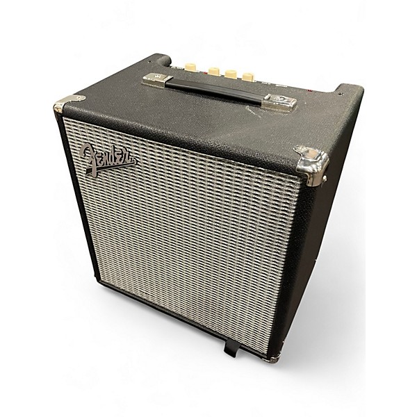 Used Fender rumble 25 Bass Combo Amp