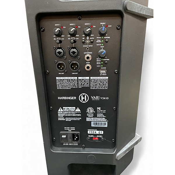 Used Harbinger VARI 2410 Powered Speaker