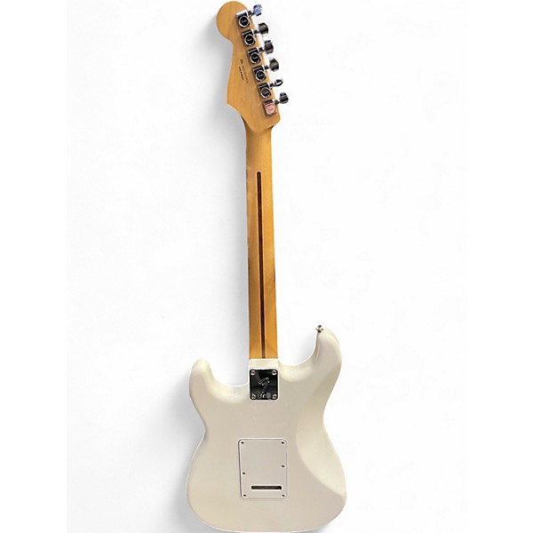 Used Fender Player Stratocaster White Solid Body Electric Guitar
