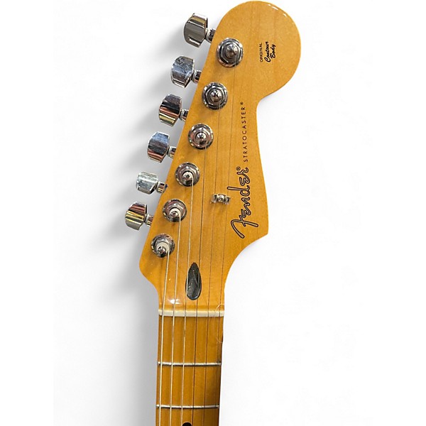 Used Fender Player Stratocaster White Solid Body Electric Guitar