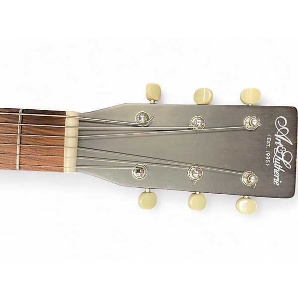 Used Art & Lutherie  Roadhouse Natural Acoustic Electric Guitar