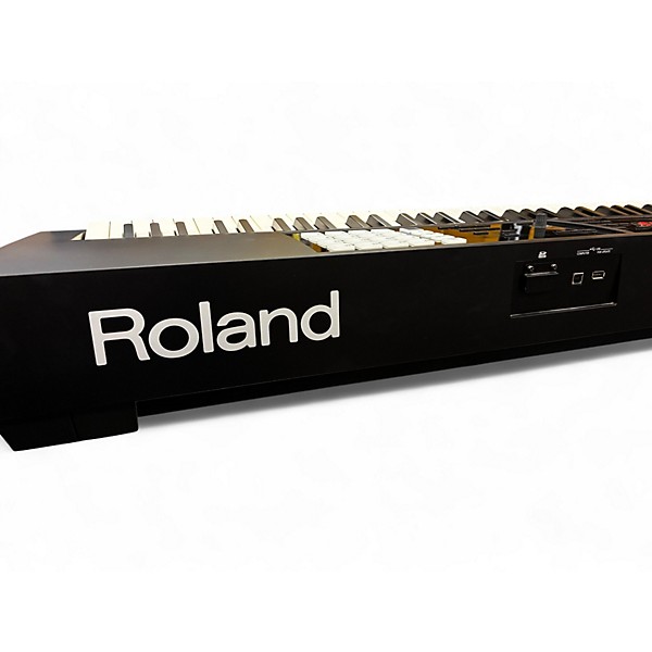 Used Roland FA08 Keyboard Workstation