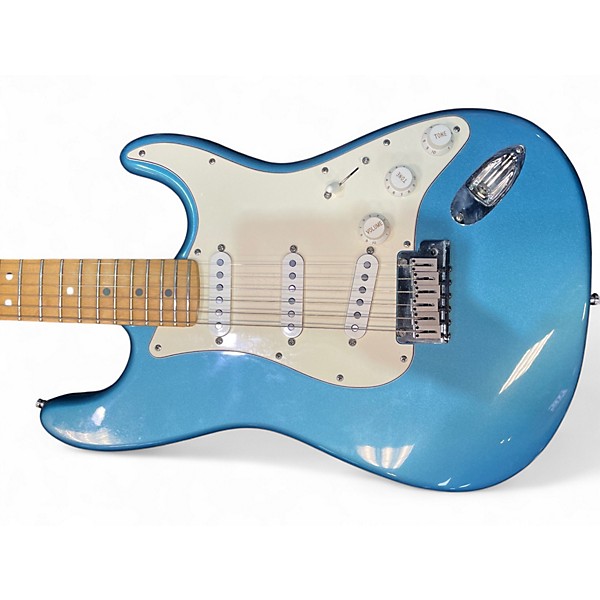 Used Fender American Standard Stratocaster Lake Placid Blue Solid Body Electric Guitar