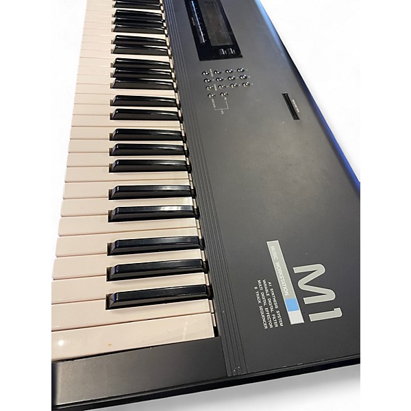 Used KORG M1 DIGITAL SYNTHESIZER / WORKSTATION Synthesizer