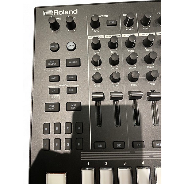 Used Roland TR-8S