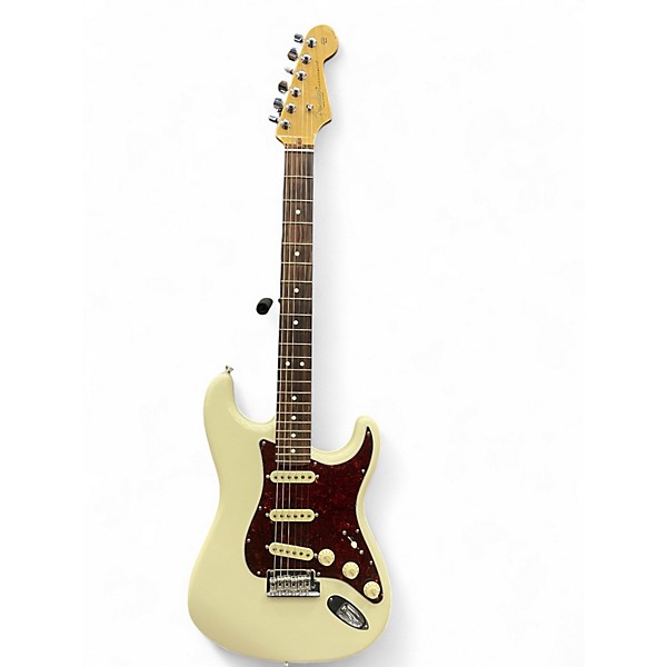 Used 2021 Fender American Professional II Stratocaster Olympic White Solid Body Electric Guitar