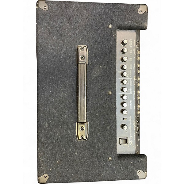 Used Roland KC600 Keyboard Amp