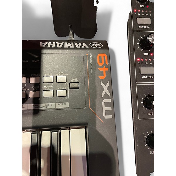 Used Yamaha MX49 49 Key Keyboard Workstation