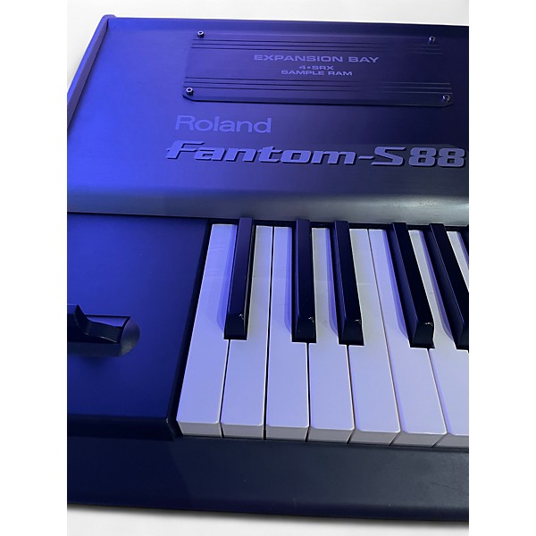 Used Roland Fantom S88 Keyboard Workstation