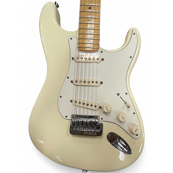 Used Fender American Standard Stratocaster Aged White Plastic Solid Body Electric Guitar