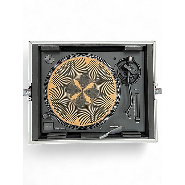 Used Technics SL1200MK7 Turntable