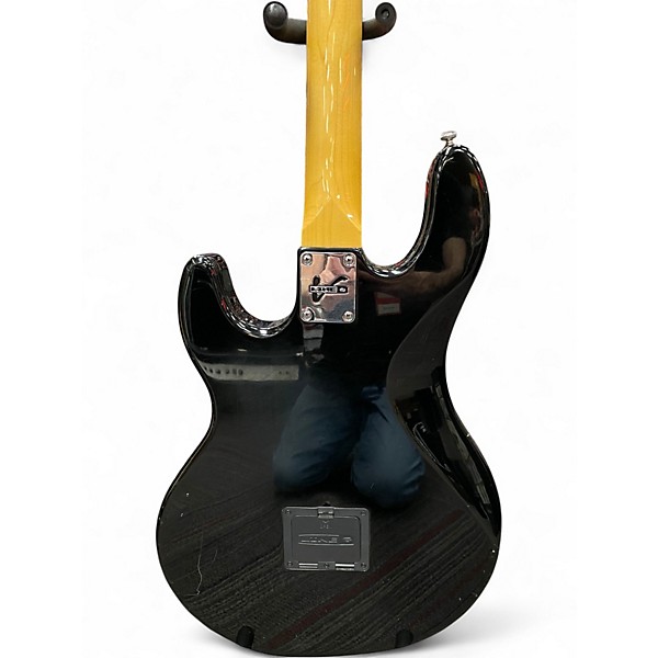 Used Line 6 Variax 700 Black Solid Body Electric Guitar