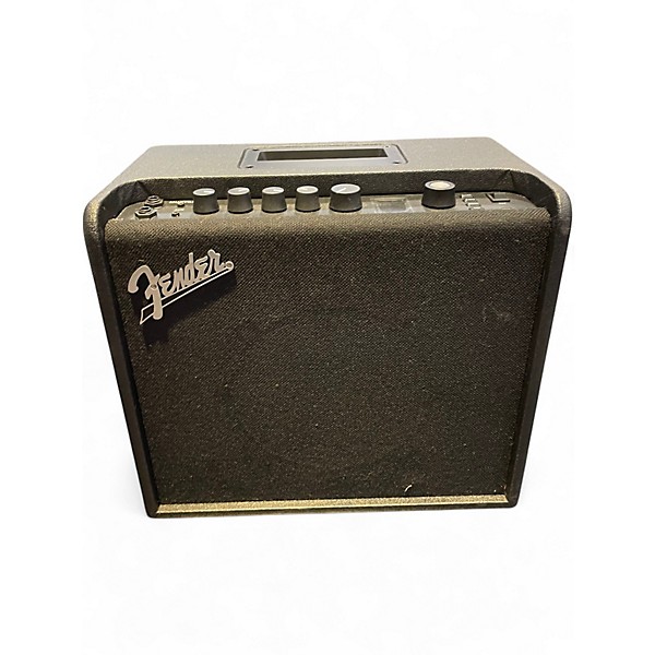 Used Fender Mustang LT25 Guitar Combo Amp
