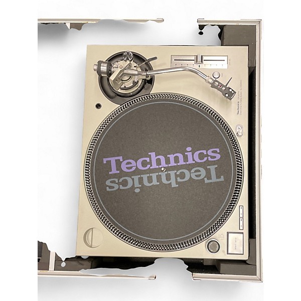 Used Technics SL-1200MK5 PAIR WITH NUMARK 5000FX MIXER DJ Package