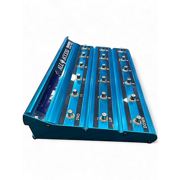 Used Rocktron All Access Touring Model MIDI Pedalboard