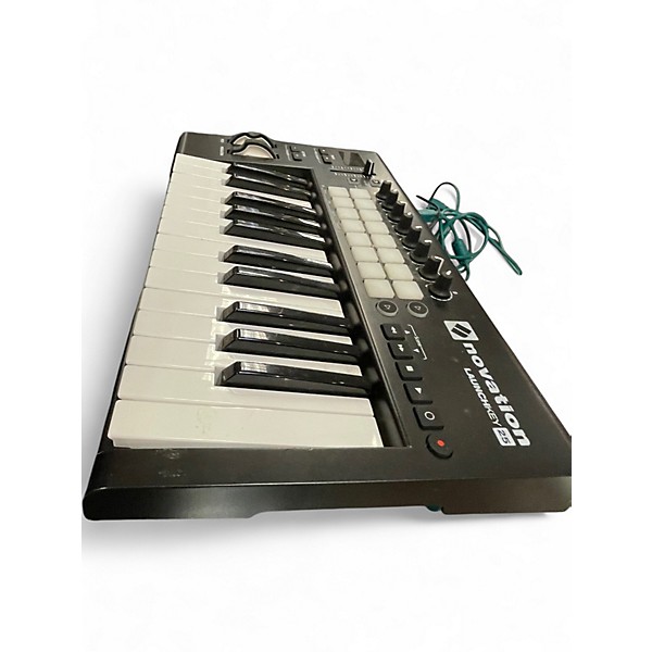 Used Novation Launchkey 25 Key MK2 MIDI Controller