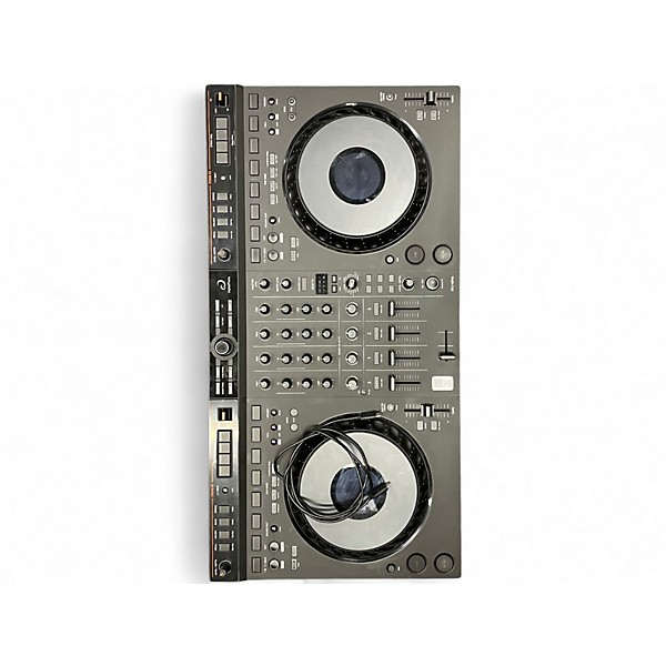 Used AlphaTheta DDJ-GRV6 Production Controller
