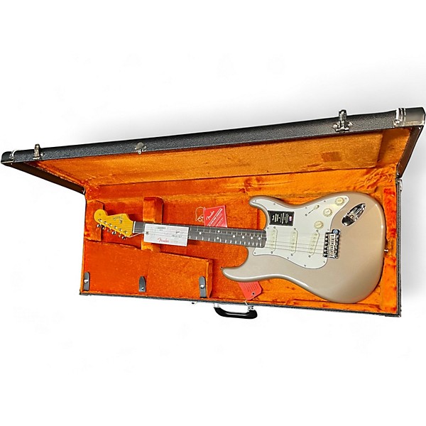 Used Fender American Vintage II 1965 Stratocaster Shoreline Gold Solid Body Electric Guitar