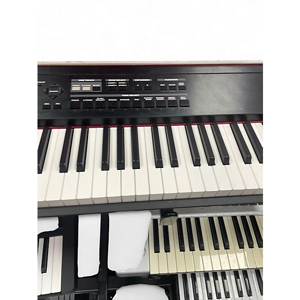 Used Roland RD700SX Keyboard Workstation