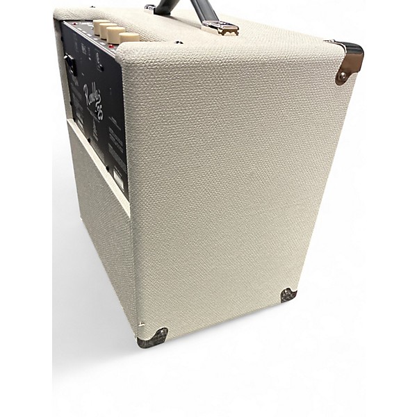 Used Fender Rumble 25 25W 1x8 White Bass Combo Amp