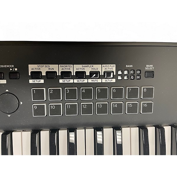 Used KORG KROSS 2 61 Key Keyboard Workstation