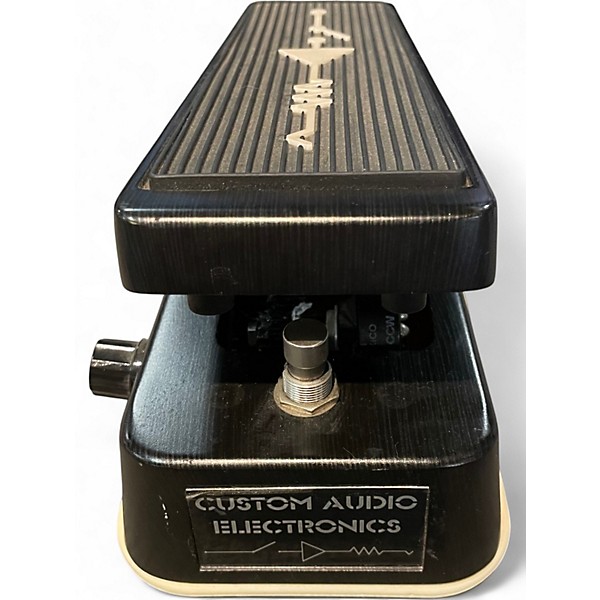 Used Dunlop MC404 Effect Pedal