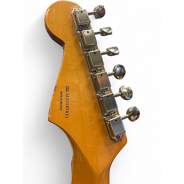 Used 2000 Fender Classic Player '50s Stratocaster 3 Color Sunburst Solid Body Electric Guitar