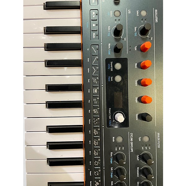 Used Arturia MiniFreak 6-Voice Polyphonic Hybrid Algorithmic Synthesizer Synthesizer