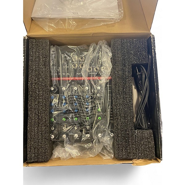 Used Harbinger LV8 Unpowered Mixer