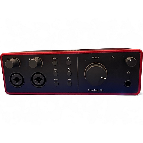 Used Focusrite Scarlett 4i4 Audio Interface