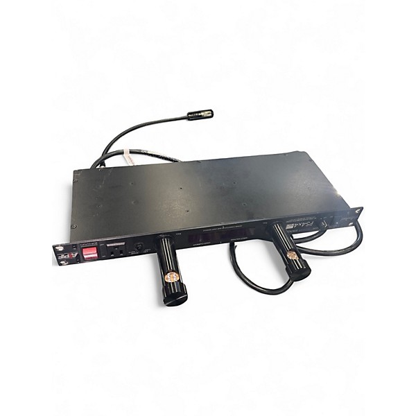 Used Art PS4X4 PRO Dual LED Meter Rack-Mountable Power Distribution Power Amp