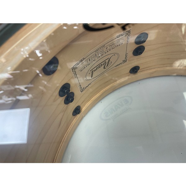 Used Pearl 6.5X14 Dennis Chambers 6.5x14 Snare Alpine White Drum