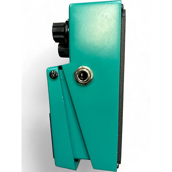 Used BOSS TR2 Tremolo Effect Pedal