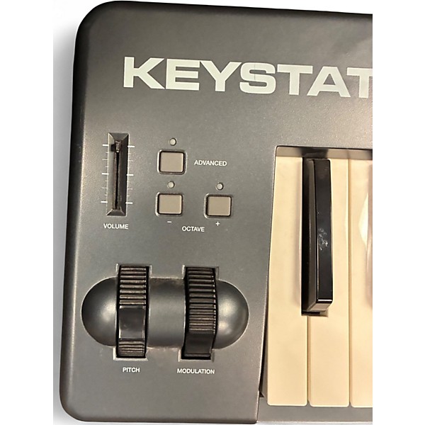 Used M-Audio KEYSTATION88 MIDI Controller