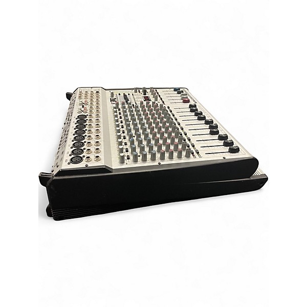 Used Behringer PMH3000 Powered Mixer