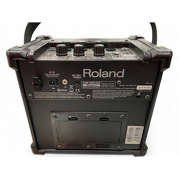 Used Roland Micro Cube Guitar Combo Amp
