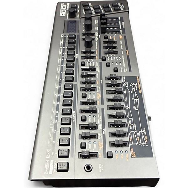 Used Roland JD08 Synthesizer