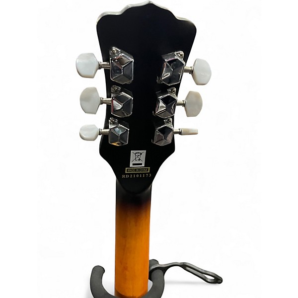 Used Luna Celtic 6 String Tobacco Sunburst Banjo