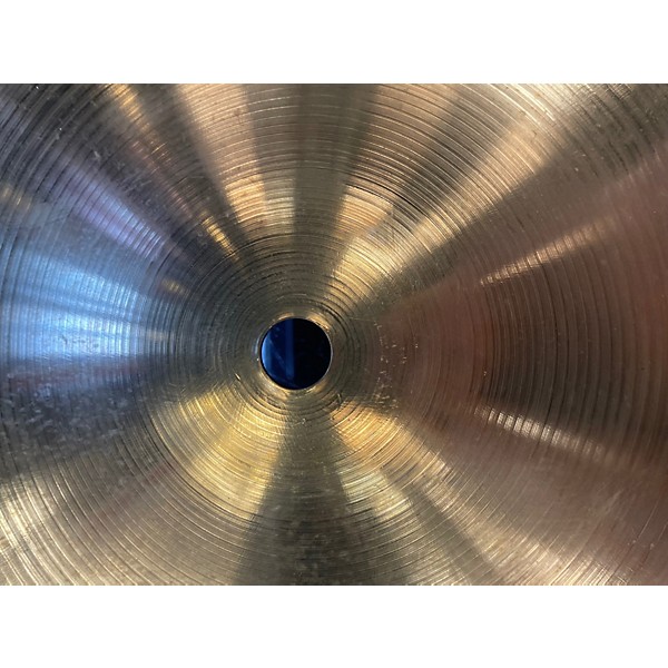 Used Zildjian 18in Avedis Crash Cymbal